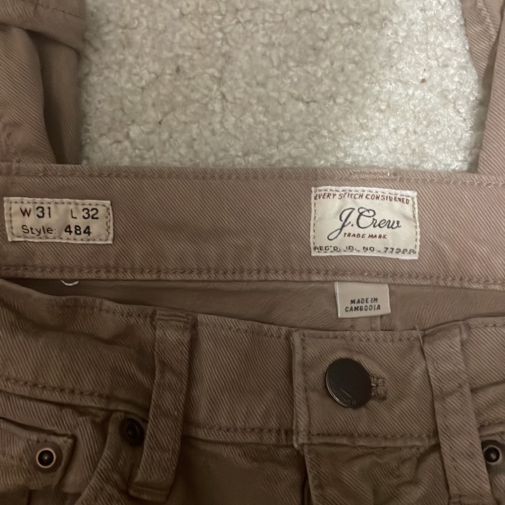 J-Crew khaki pants 31 x 32 - Picture 2 of 3
